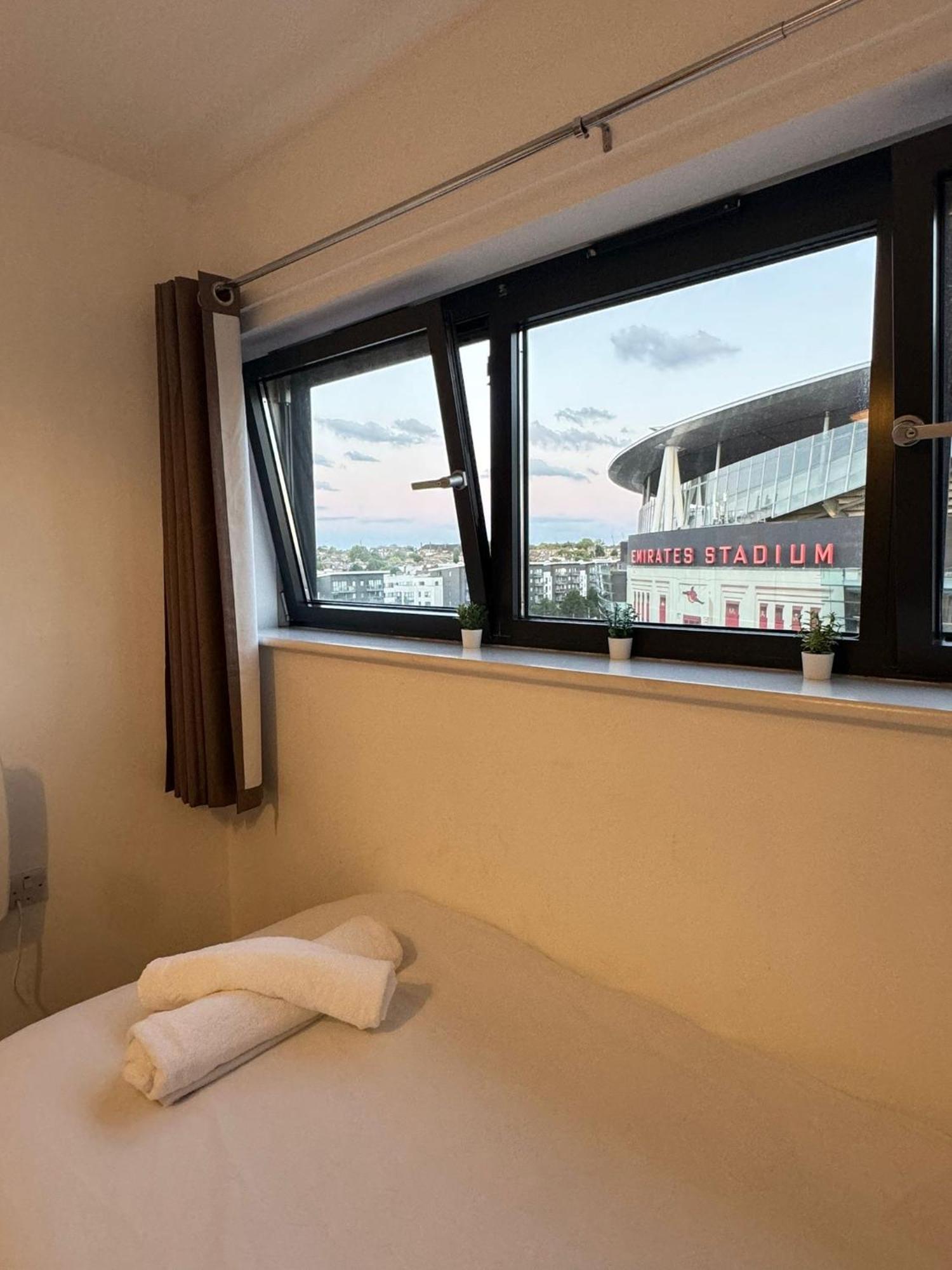 The Emirates Stadium Apartment London Exteriör bild